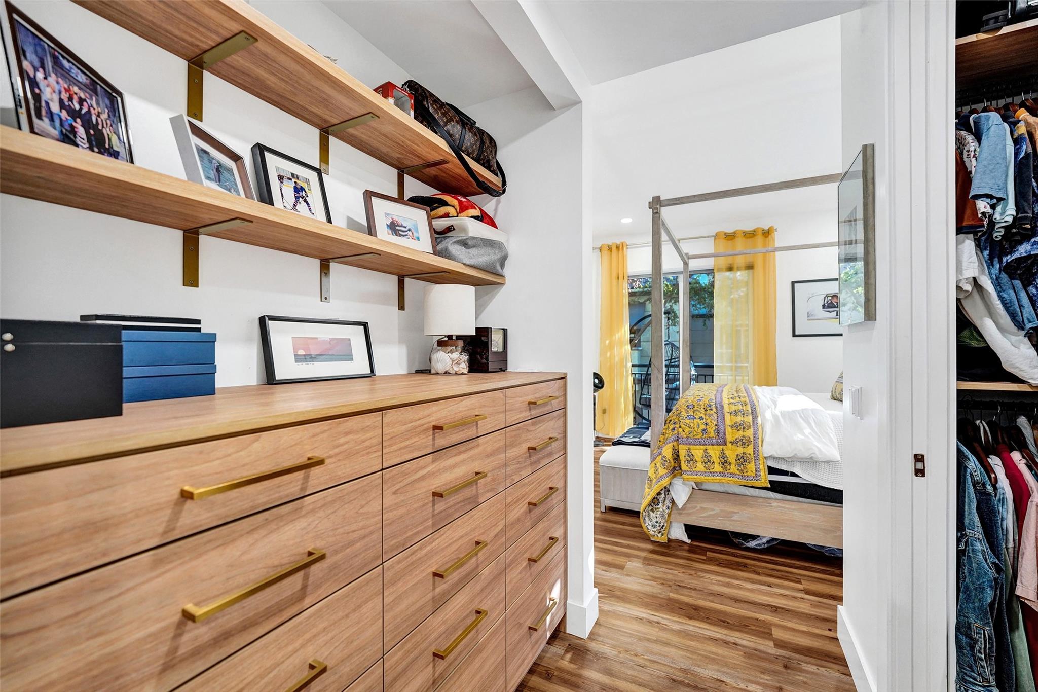 WILTON STATION - Residential