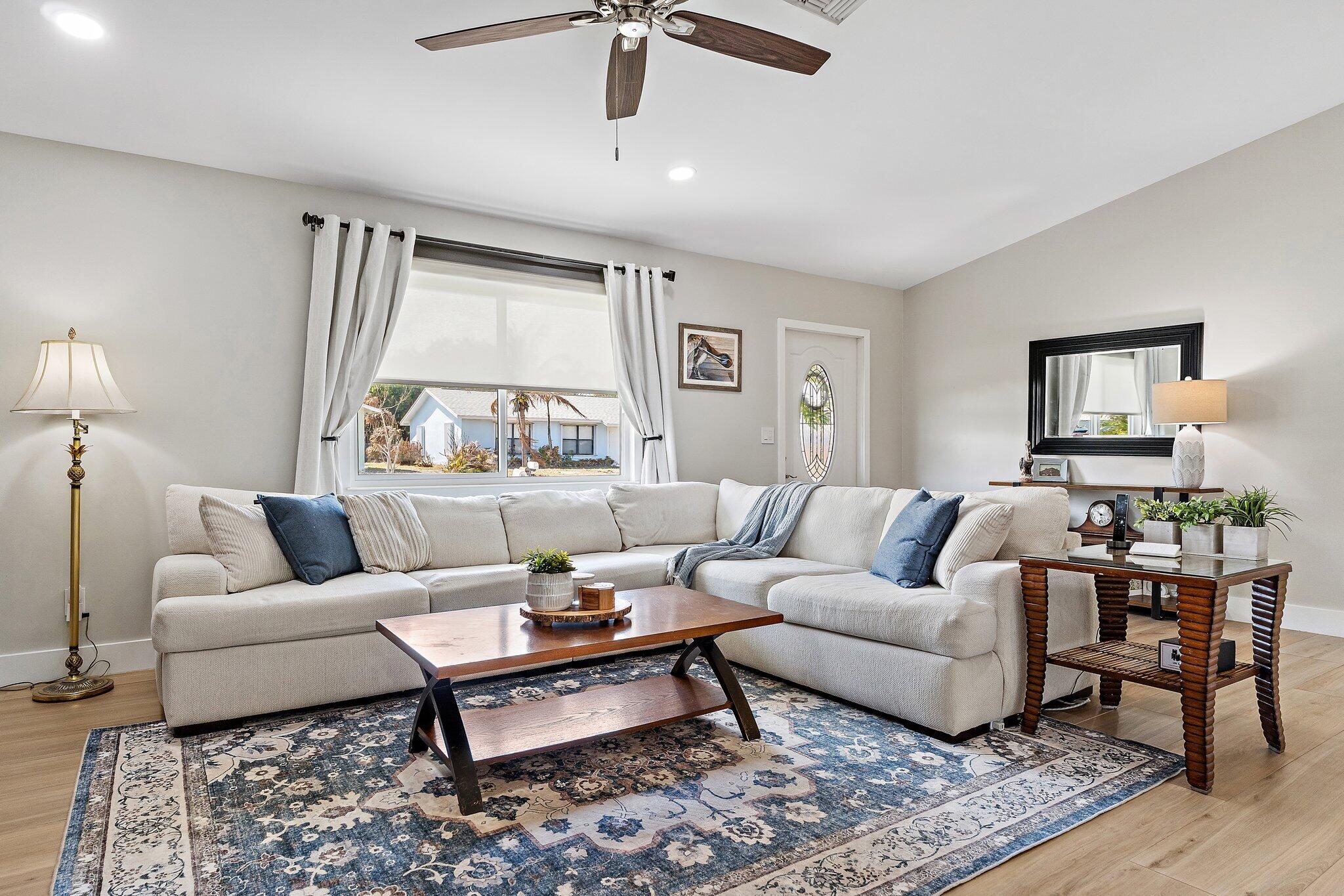 EASTRIDGE ESTATES - Residential