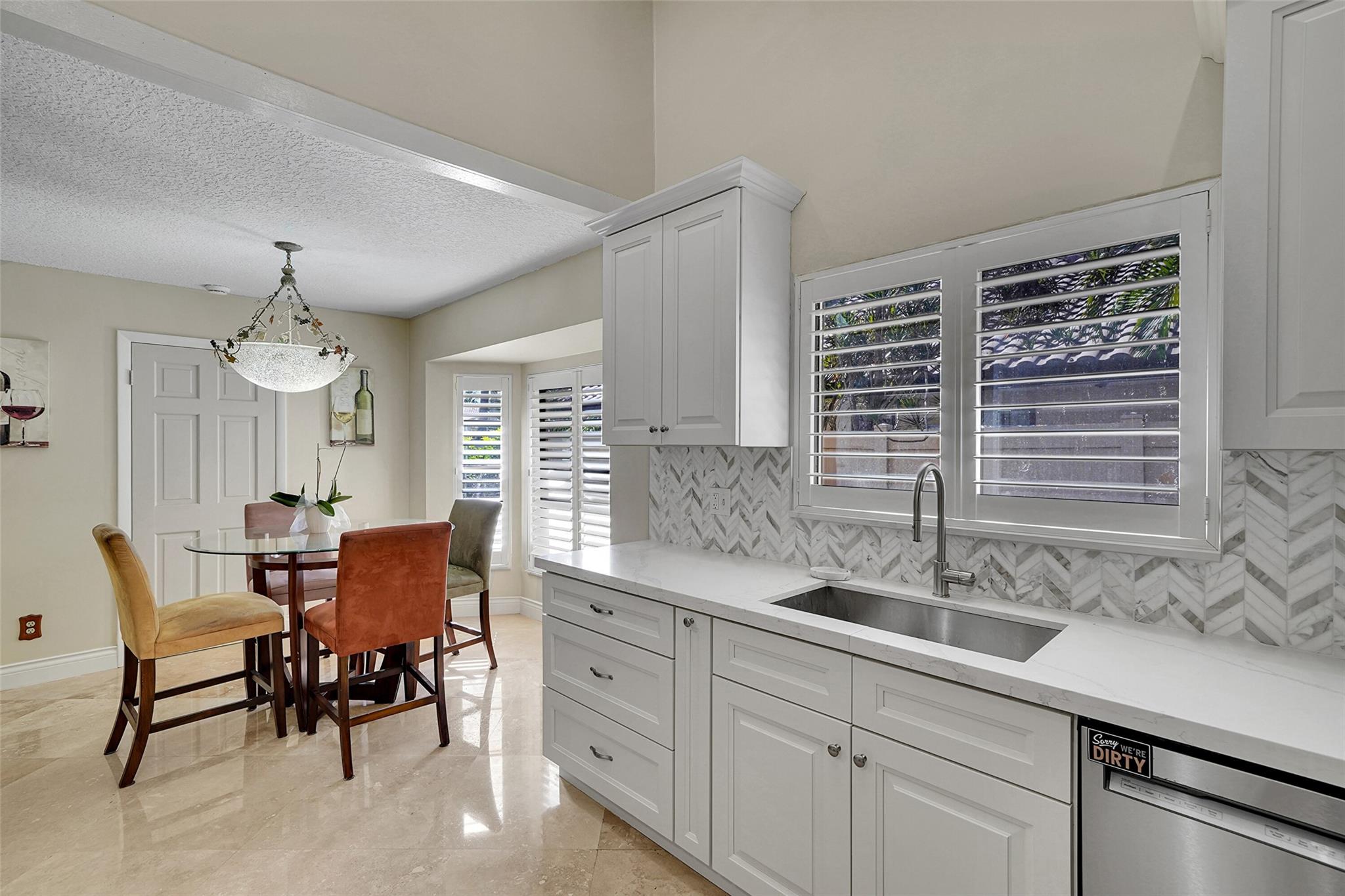 Jacaranda Lakes - Residential