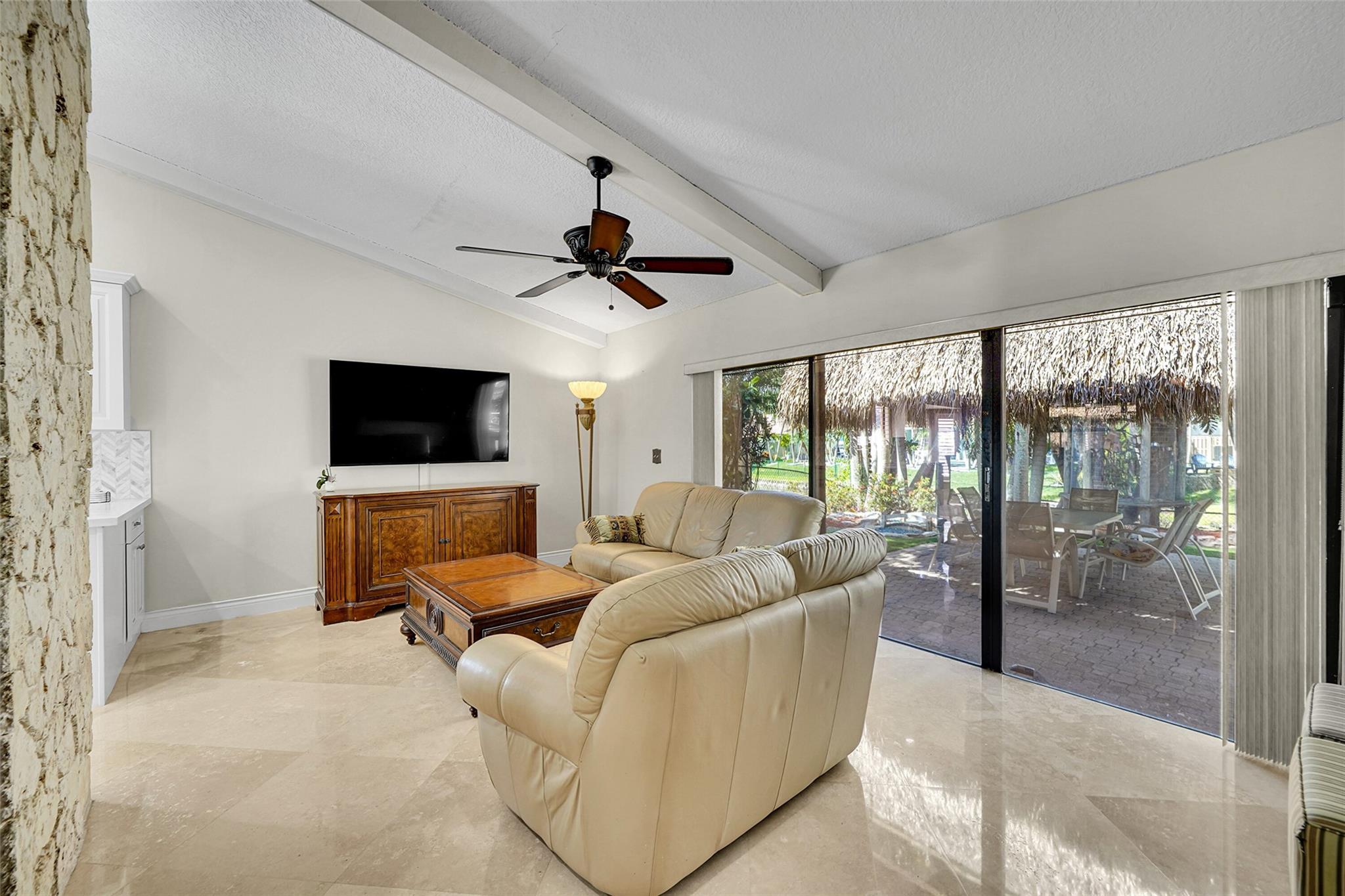 Jacaranda Lakes - Residential