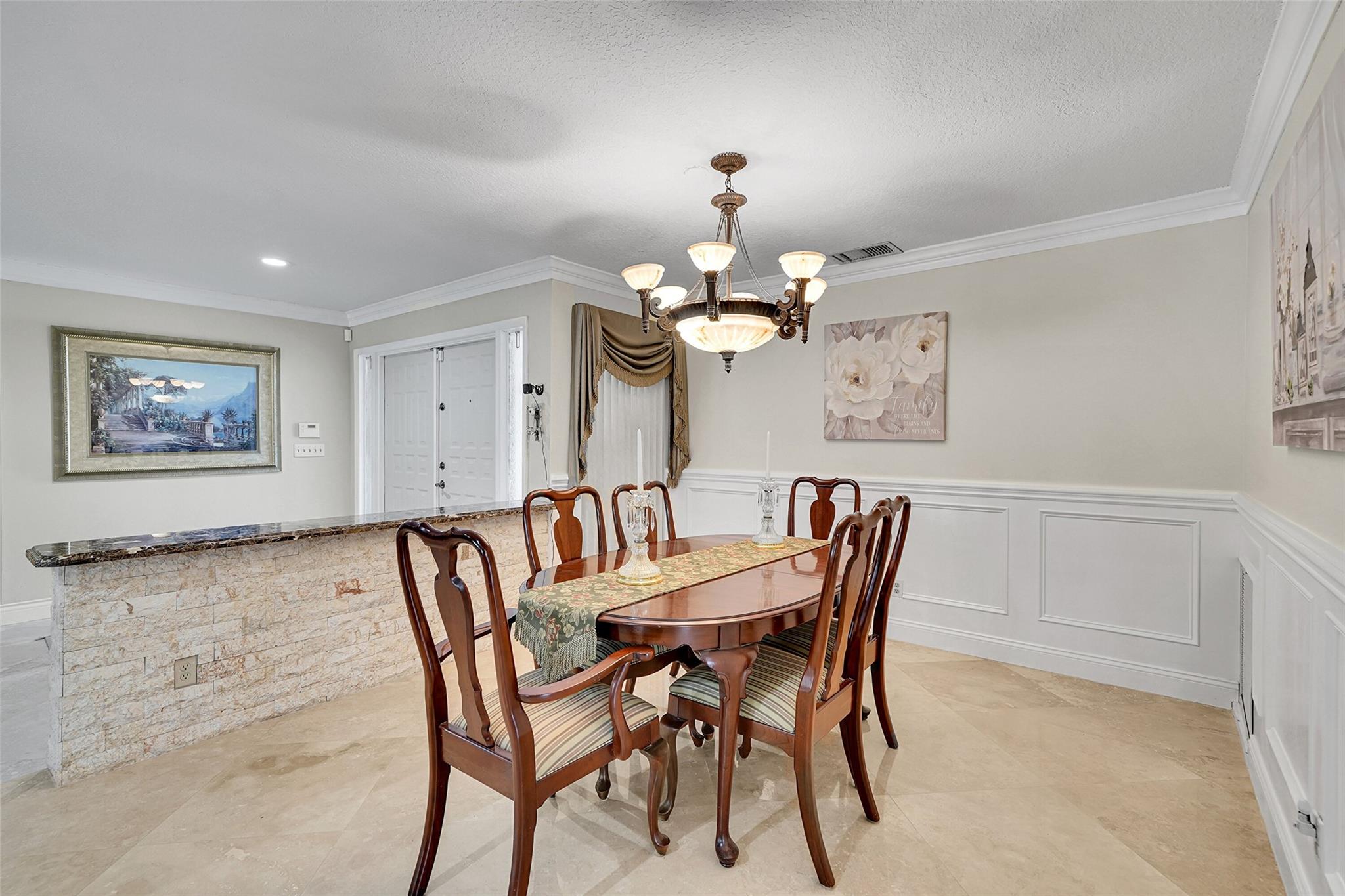 Jacaranda Lakes - Residential