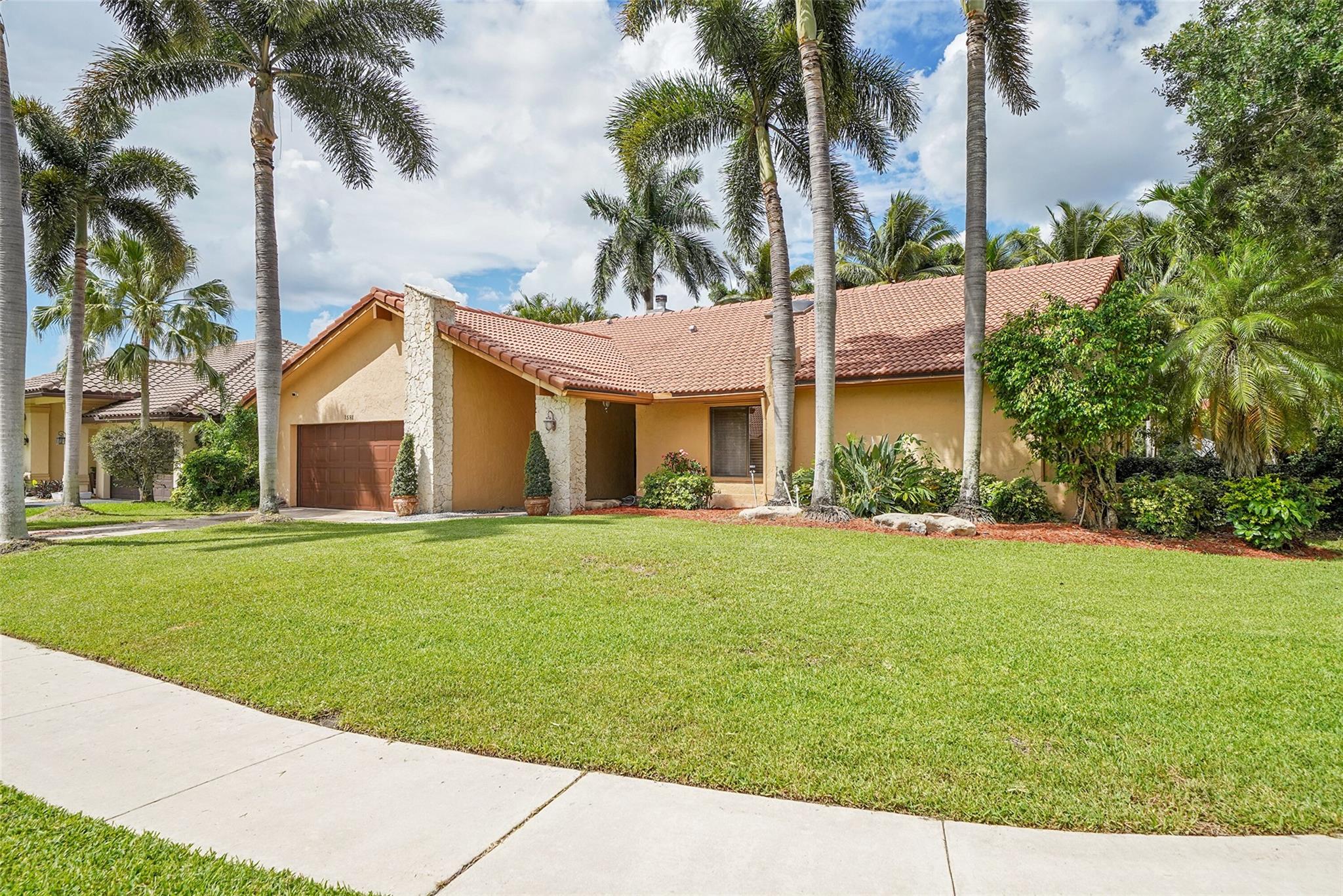 1581 NW 100th Way