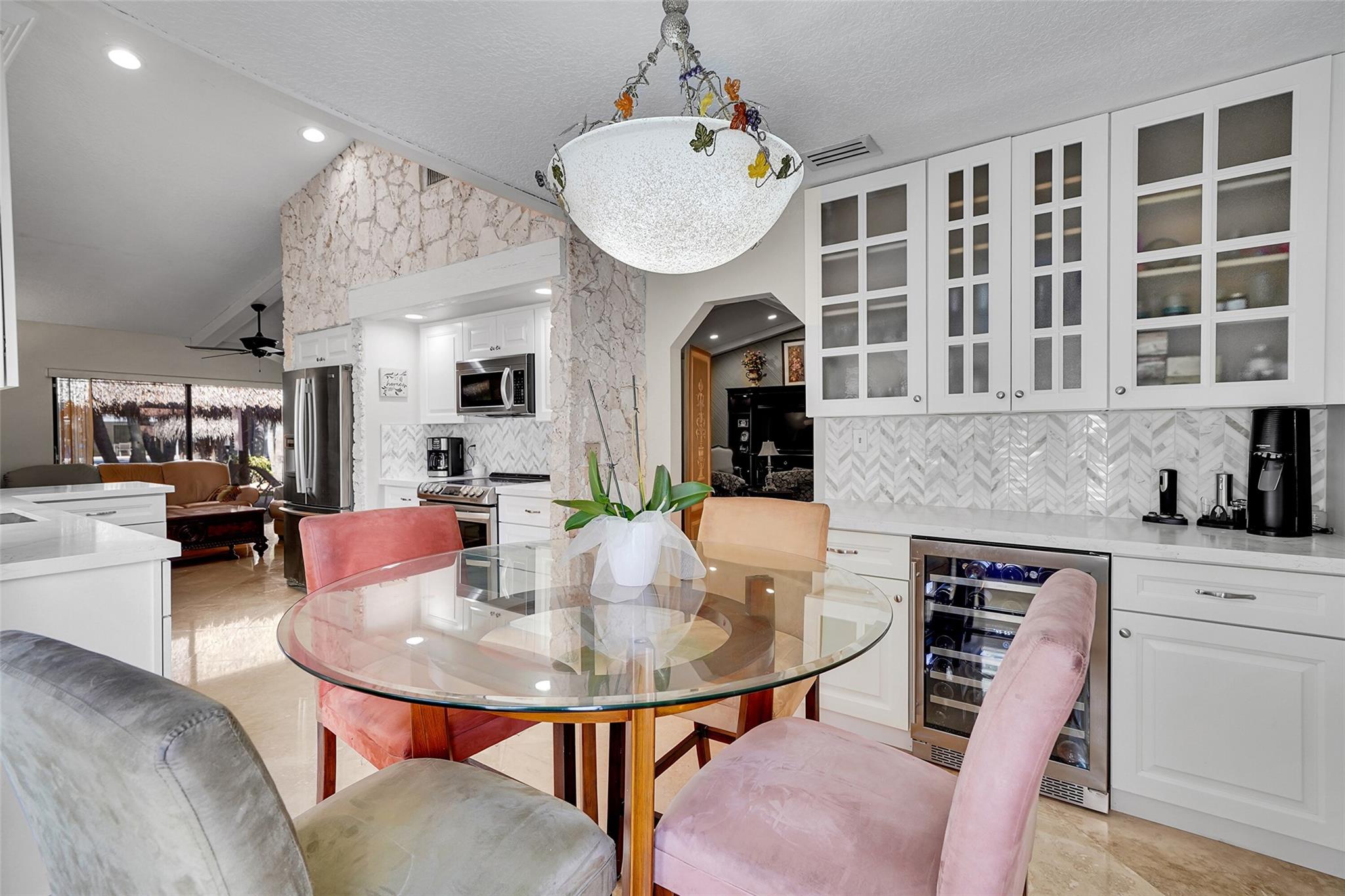 Jacaranda Lakes - Residential