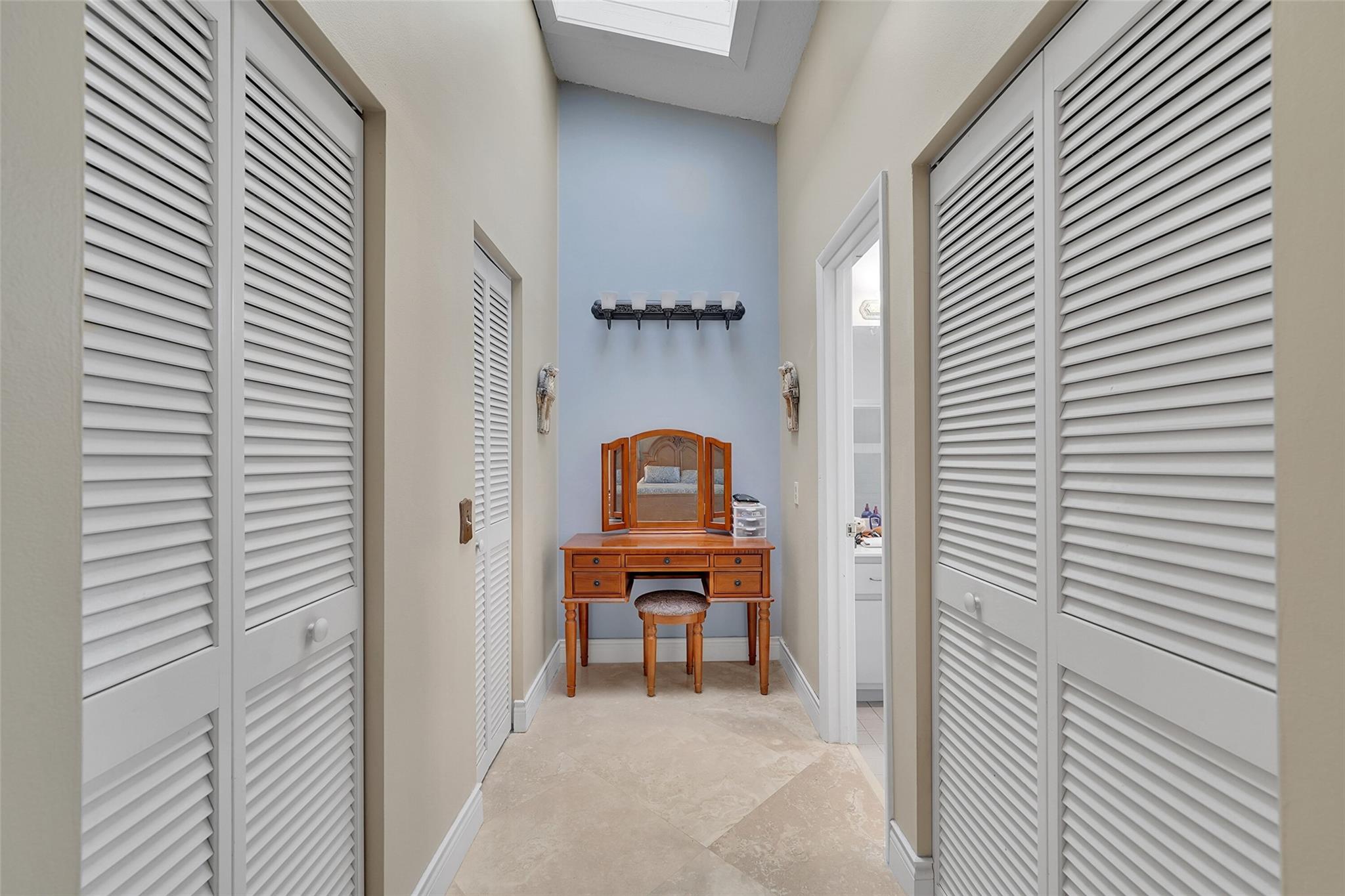 Jacaranda Lakes - Residential