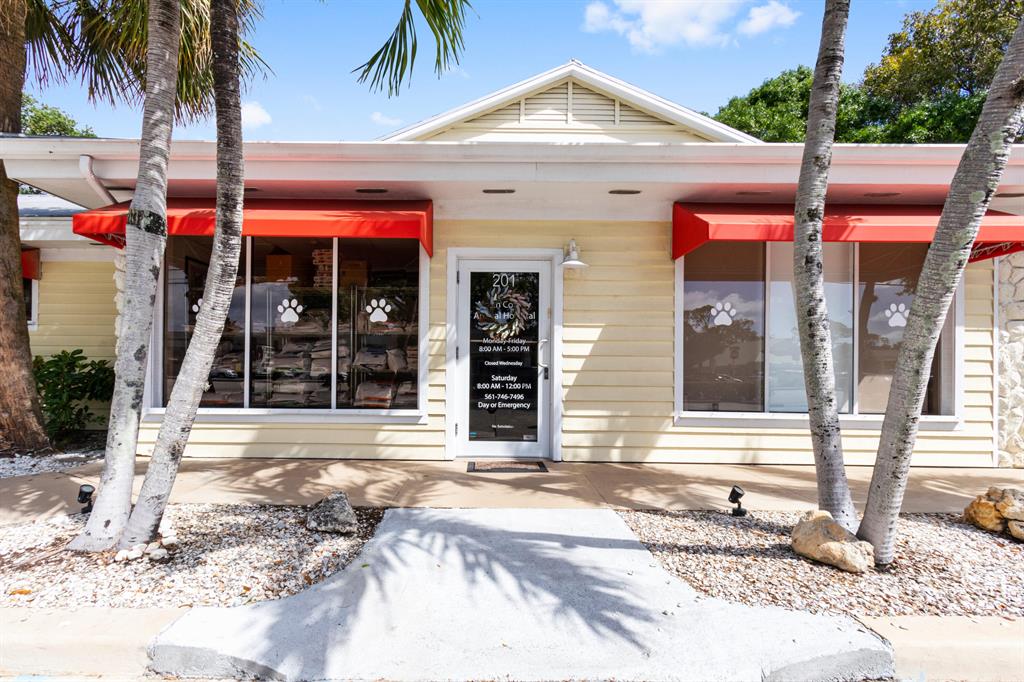 JUPITER TOWNSITE - Commercial Sale