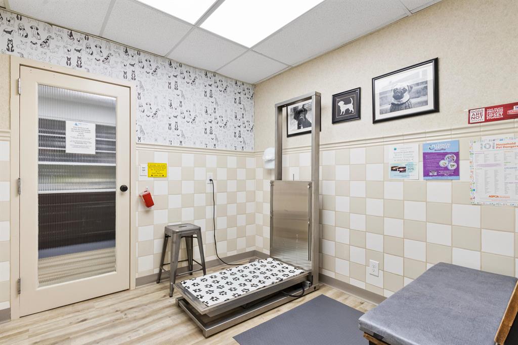 JUPITER TOWNSITE - Commercial Sale