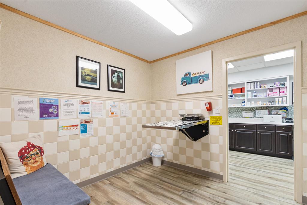 JUPITER TOWNSITE - Commercial Sale