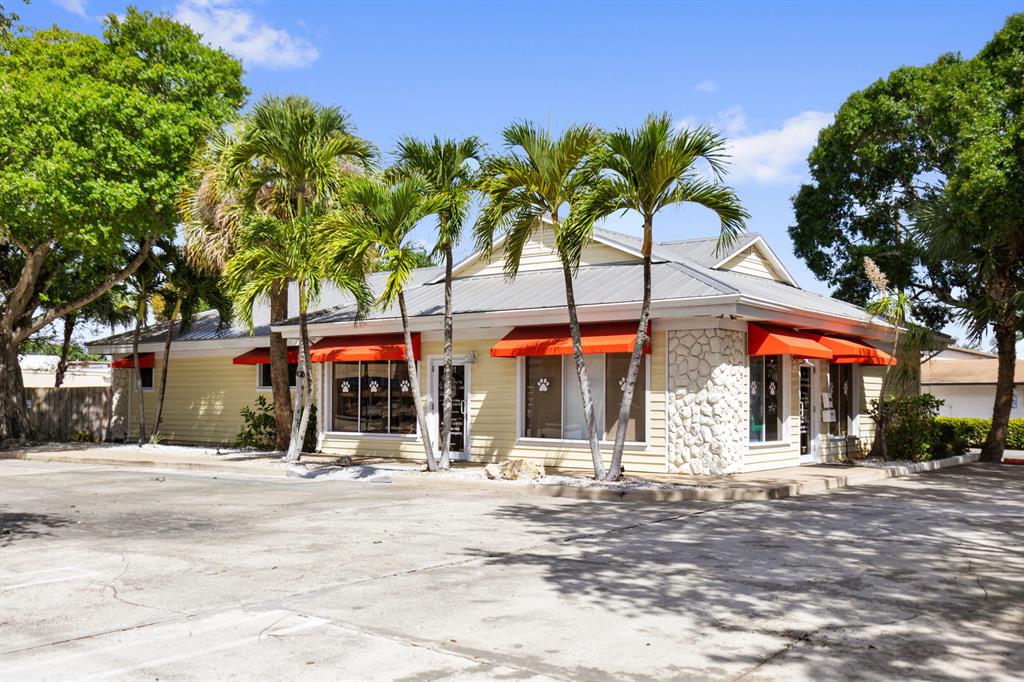 JUPITER TOWNSITE - Commercial Sale