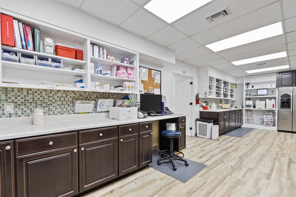 JUPITER TOWNSITE - Commercial Sale