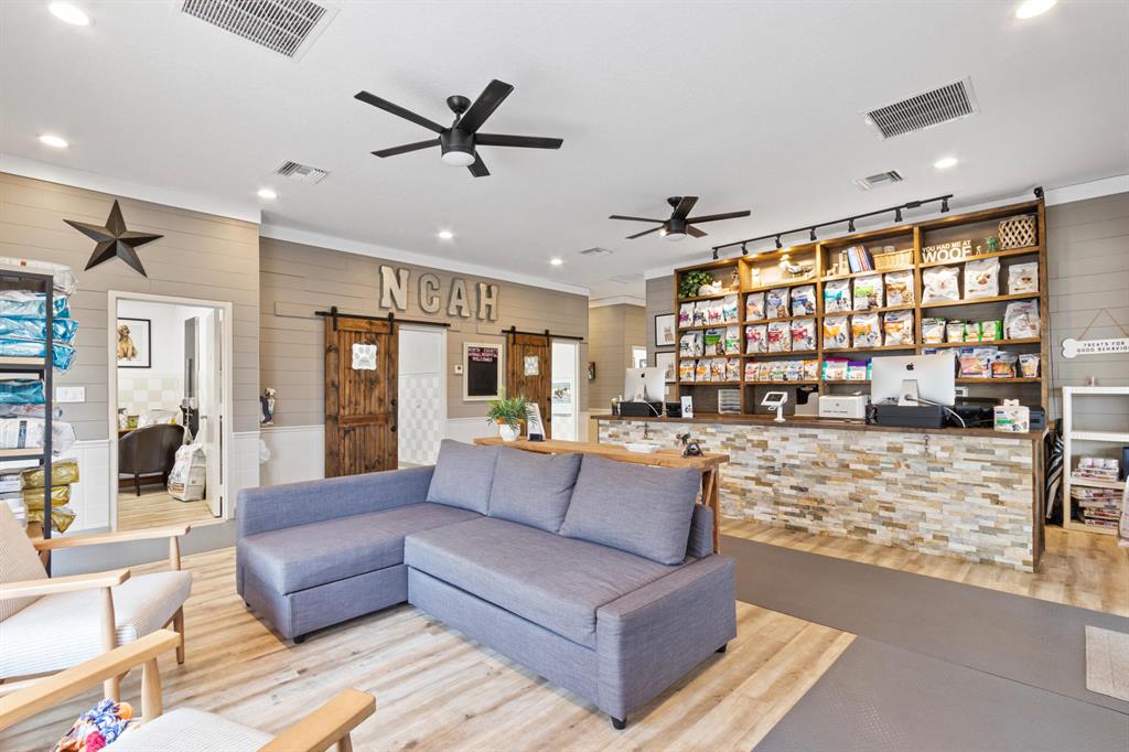 JUPITER TOWNSITE - Commercial Sale