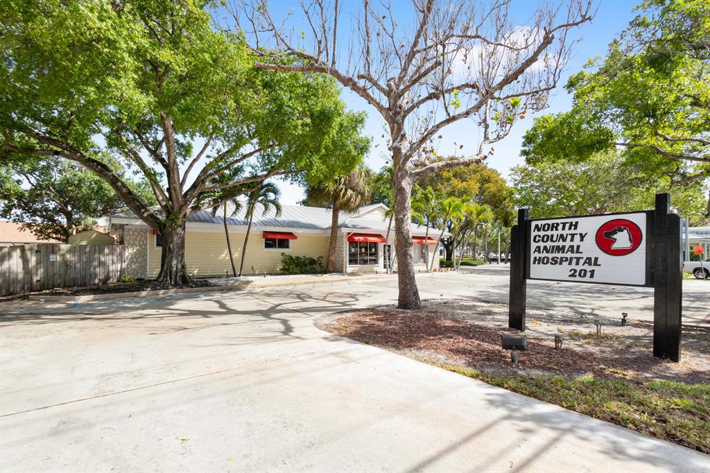 JUPITER TOWNSITE - Commercial Sale