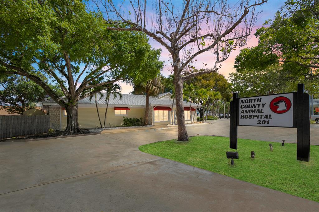 JUPITER TOWNSITE - Commercial Sale