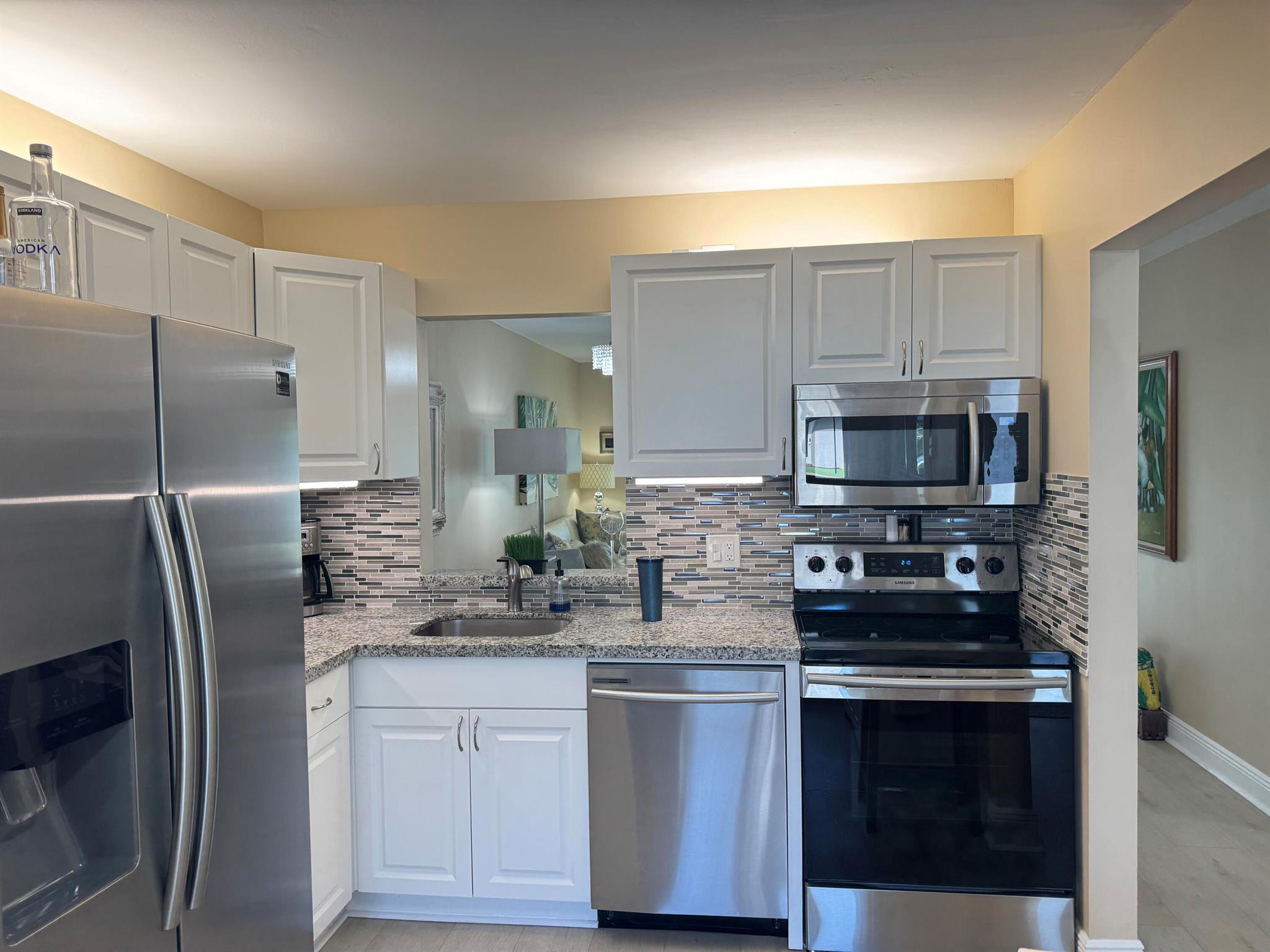 CAMELOT VILLAGE SEC 1 - Residential