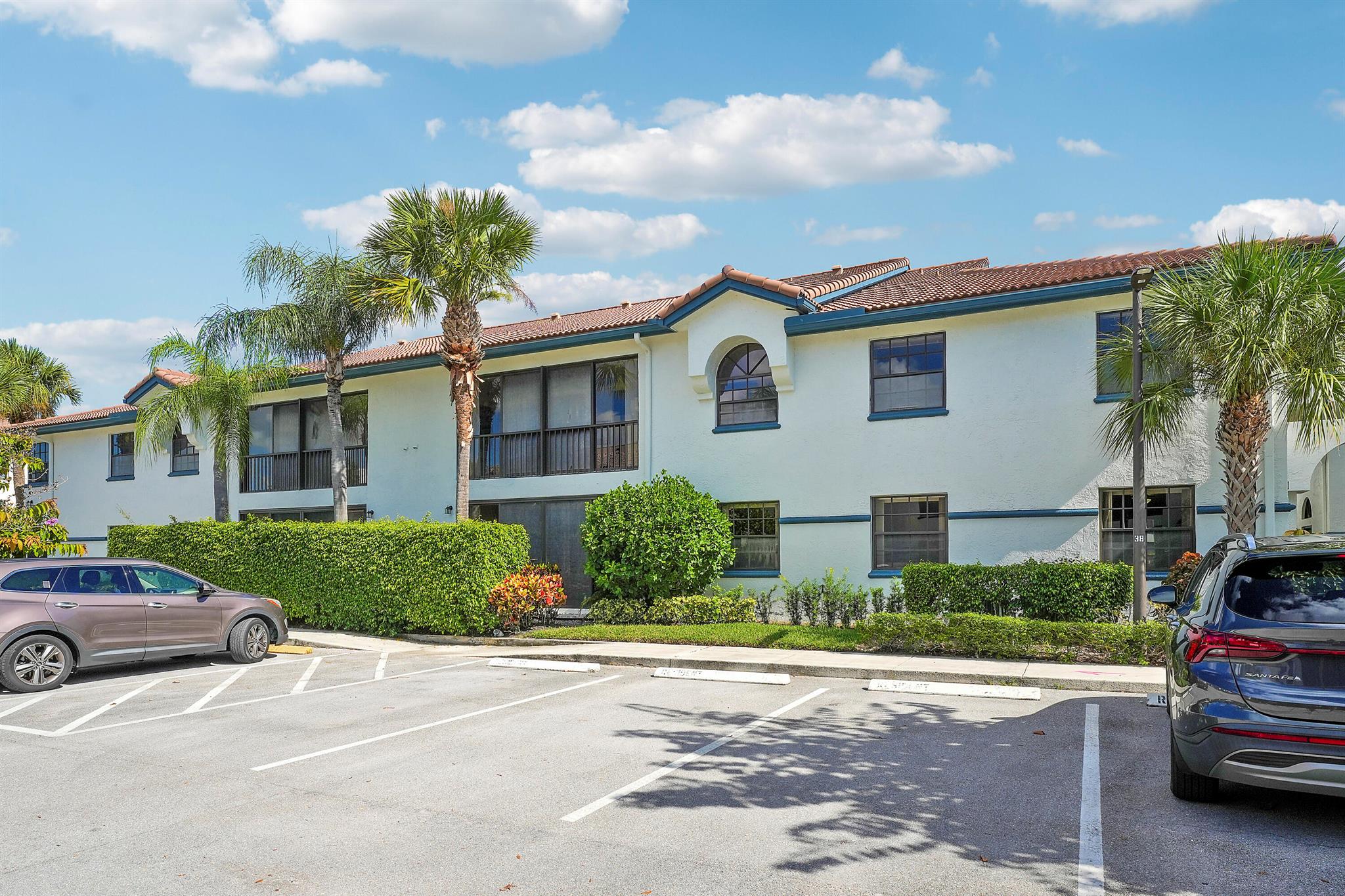 Priced to Sell! Don't miss your chance to live in the sought-after community of Platina. This bright and spacious 3-bedroom, 2-bath ground-floor condo offers a well-designed split floor plan with plenty of natural light. The inviting eat-in kitchen is perfect for casual meals, while the large primary suite boasts dual sinks, a Roman tub, and a separate walk-in shower. A versatile third bedroom easily doubles as a den, home office, or guest room. Step out to the enclosed patio, an ideal spot to relax. Platina offers truly resort-style living with high-speed internet, pest control, roof maintenance, and water included for your convenience. The 20,000 sq ft clubhouse is packed with amenities--start your day at the cafe, play cards with friends, hit the fitness center, or lounge by the pool.