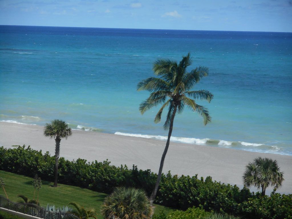 Photo of 100 Ocean Trail Way #707, Jupiter, FL 33477 (MLS # R10885099)