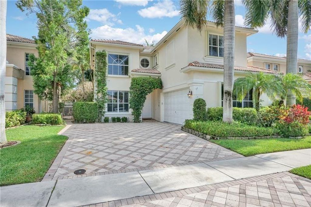 Photo of 9640 Vineyard Ct, Boca Raton, FL 33428 (MLS # F10268201)