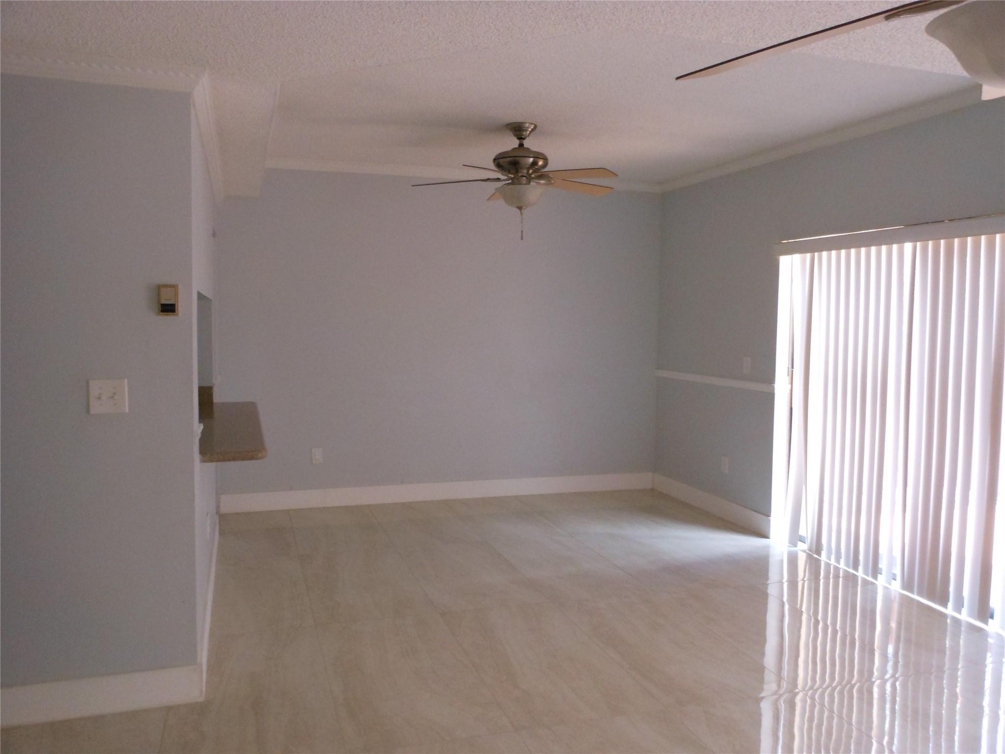 TANGLEWOOD TOWNHOMES - Residential Lease