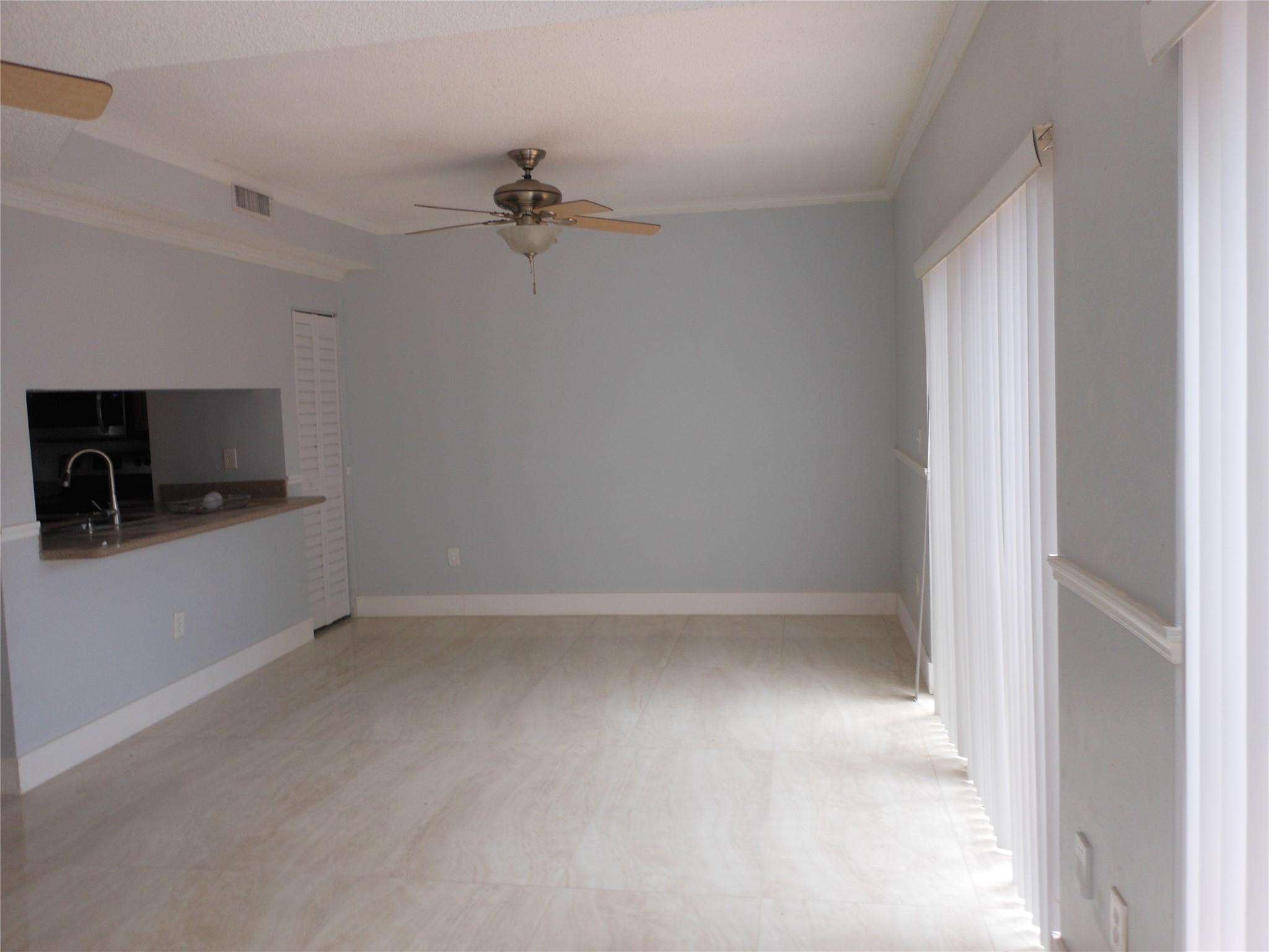 TANGLEWOOD TOWNHOMES - Residential Lease