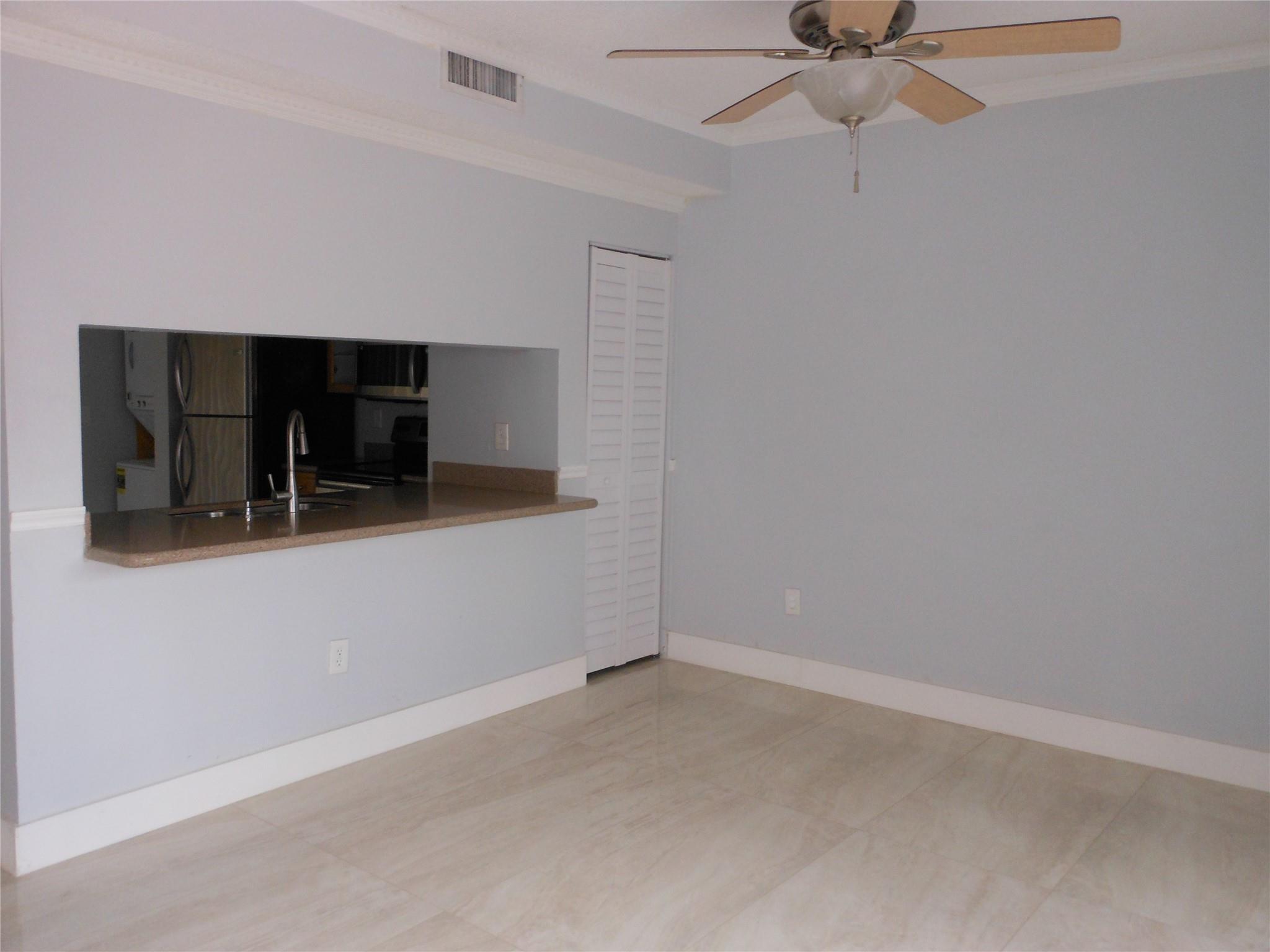 TANGLEWOOD TOWNHOMES - Residential Lease