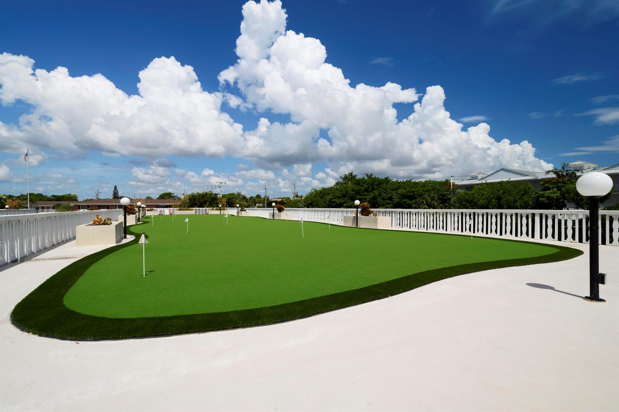 LAKE HARBOUR TOWERS CONDO - Residential