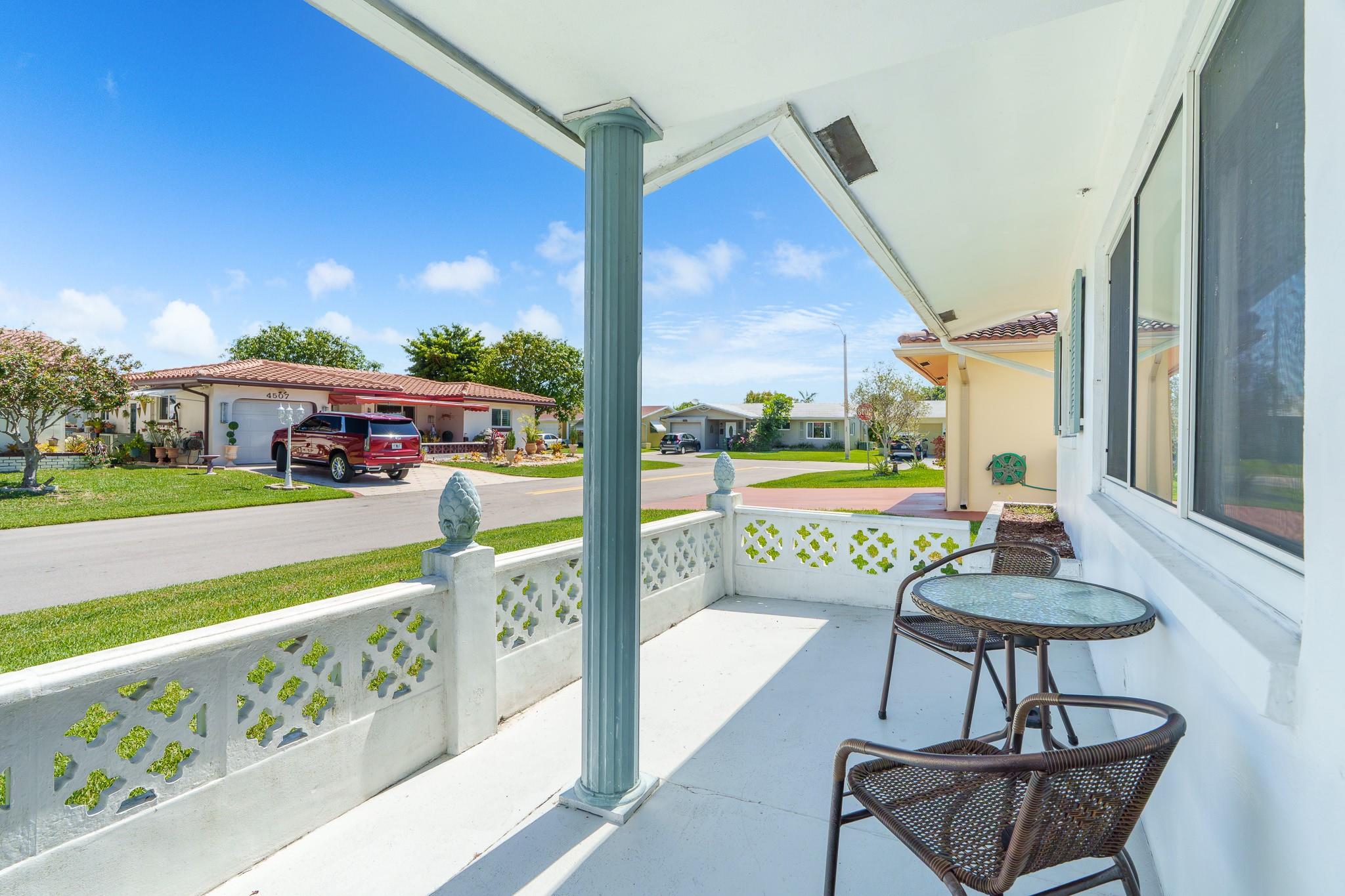 Mainlands Of Tamarac Lake - Residential