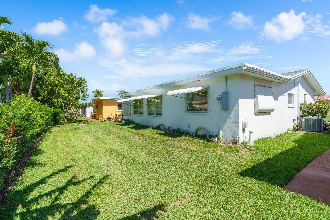 Mainlands Of Tamarac Lake - Residential