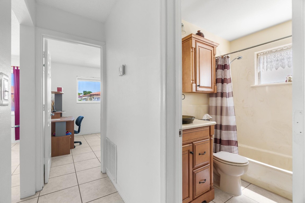 Mainlands Of Tamarac Lake - Residential