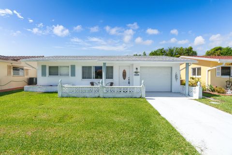 4510 NW 49th Ct Tamarac FL 33319