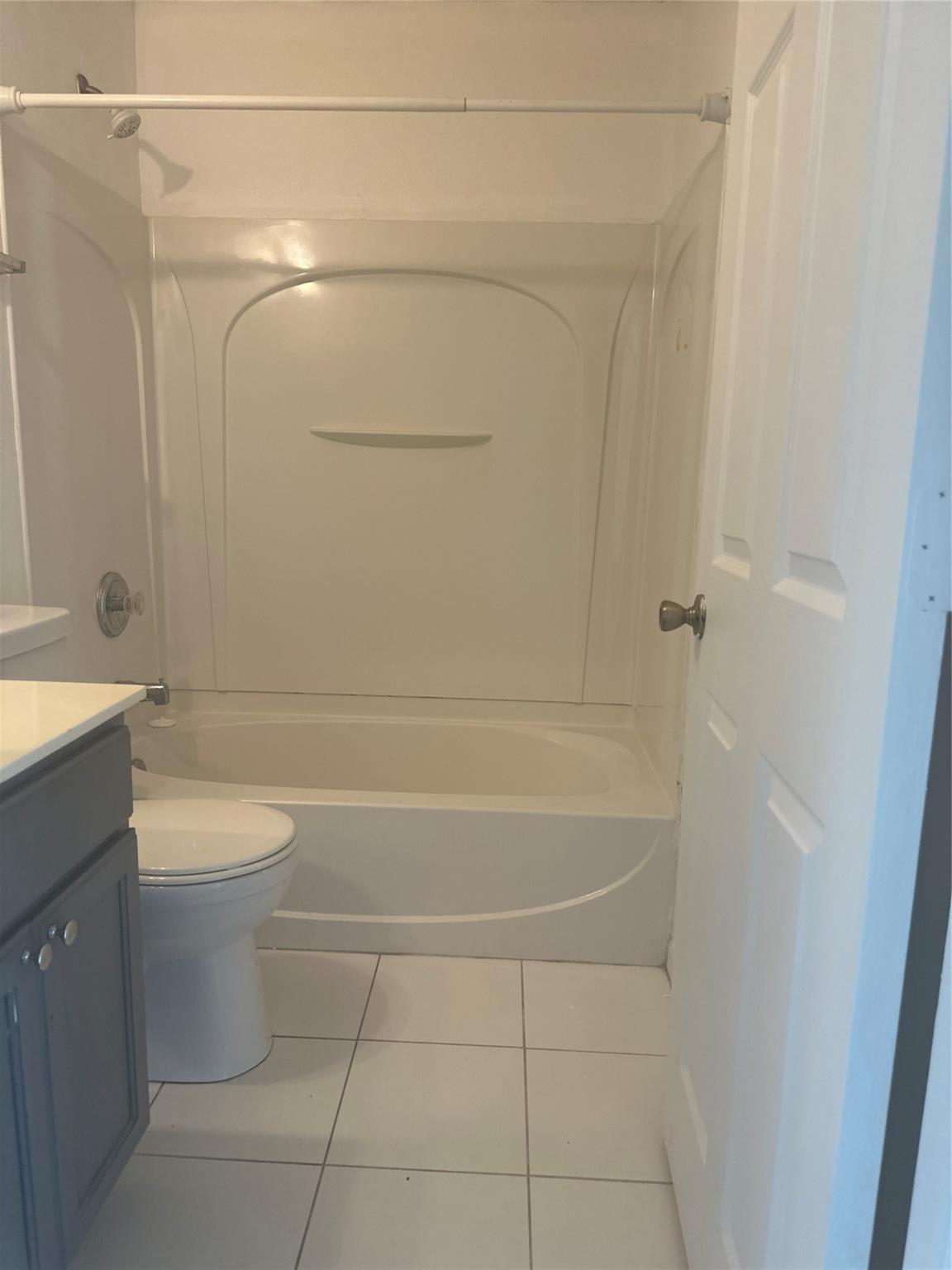 PORT ST LUCIE SECTION 10 - Residential Lease