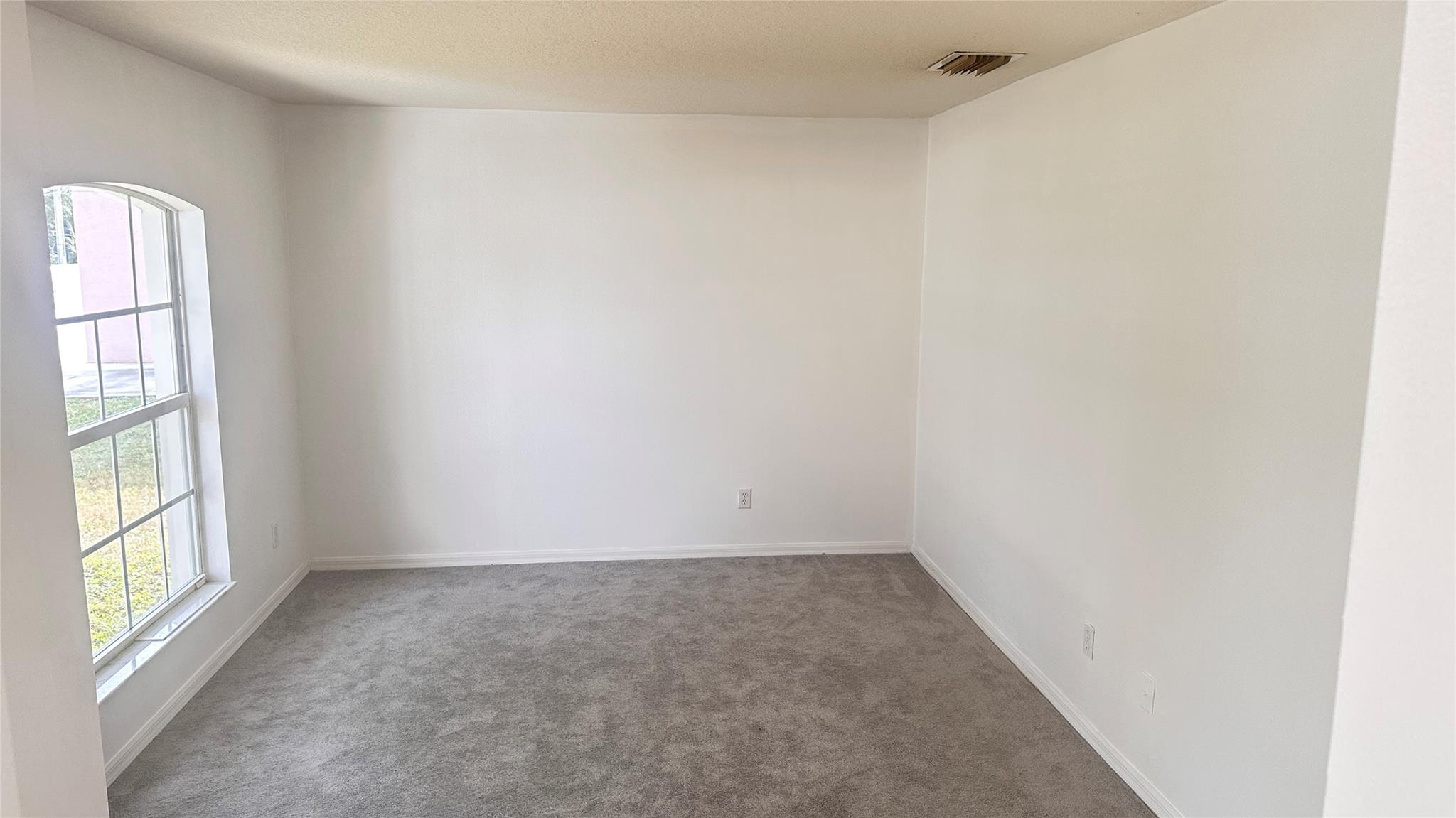 PORT ST LUCIE SECTION 10 - Residential Lease