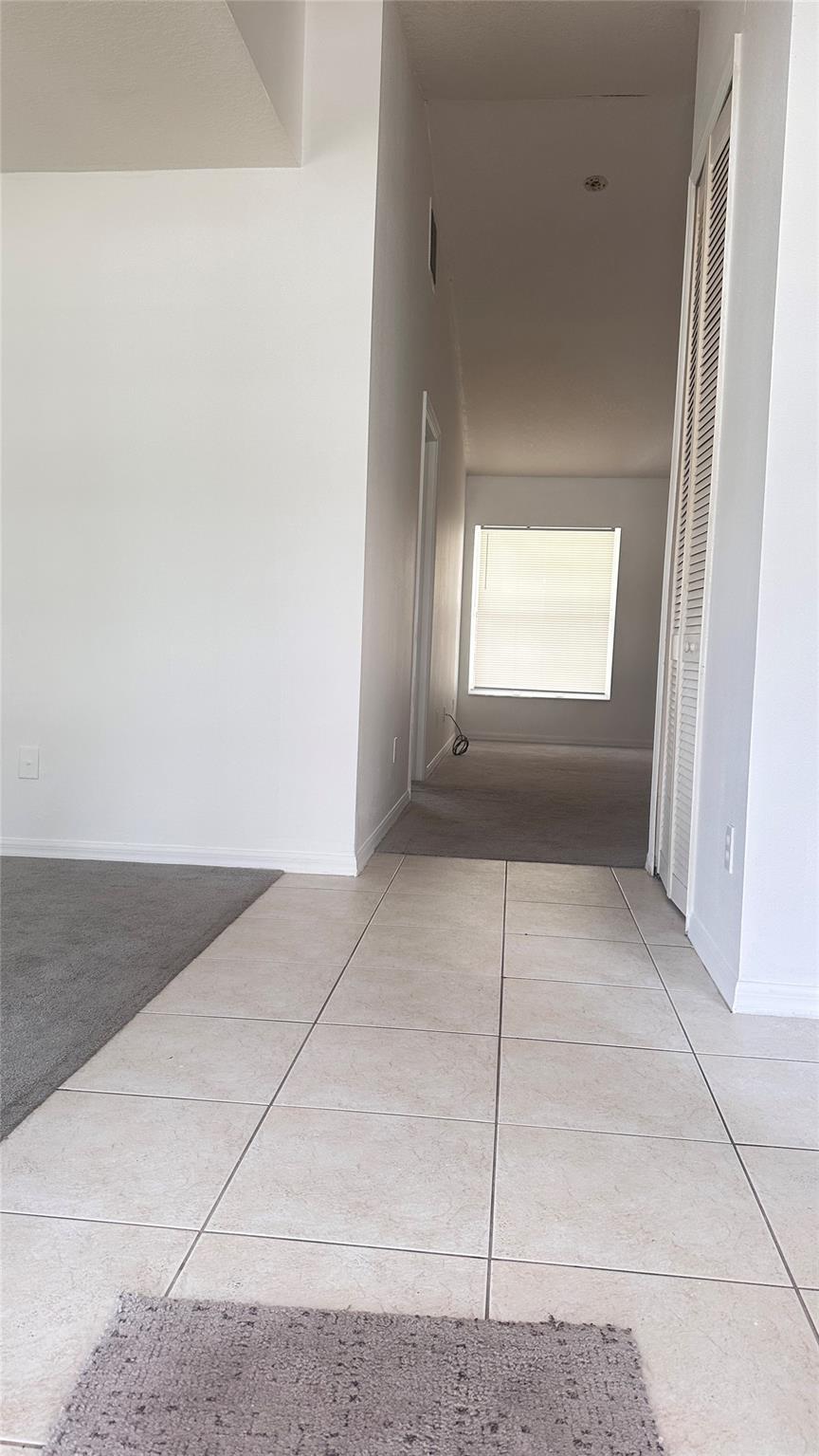 PORT ST LUCIE SECTION 10 - Residential Lease