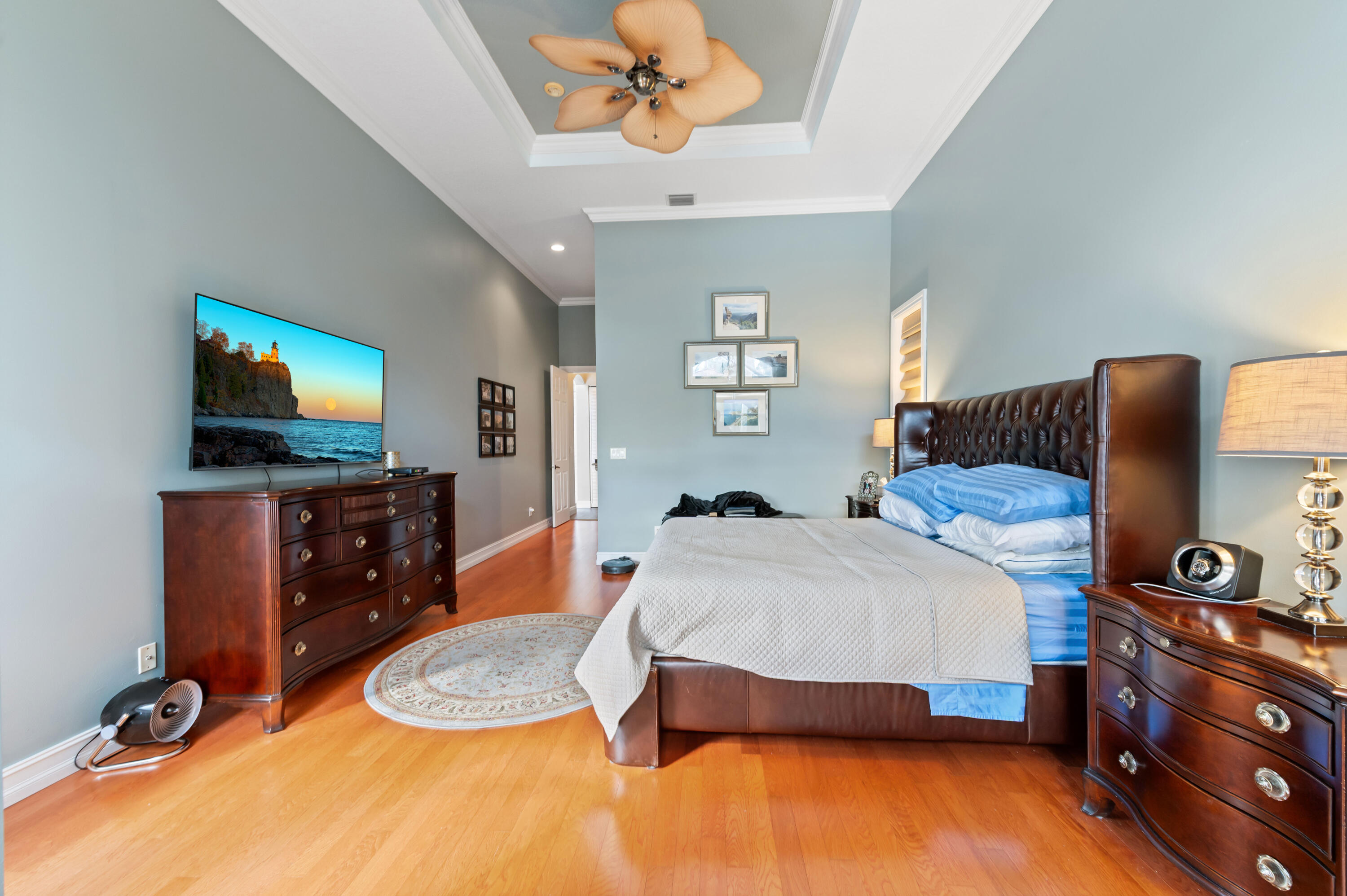 JOURNEYS END - Residential