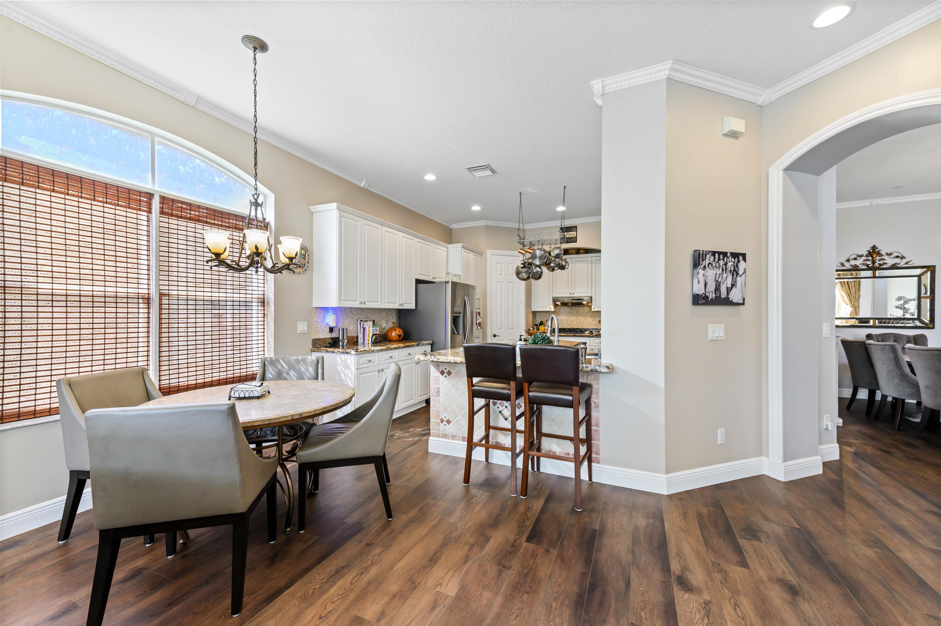 JOURNEYS END - Residential