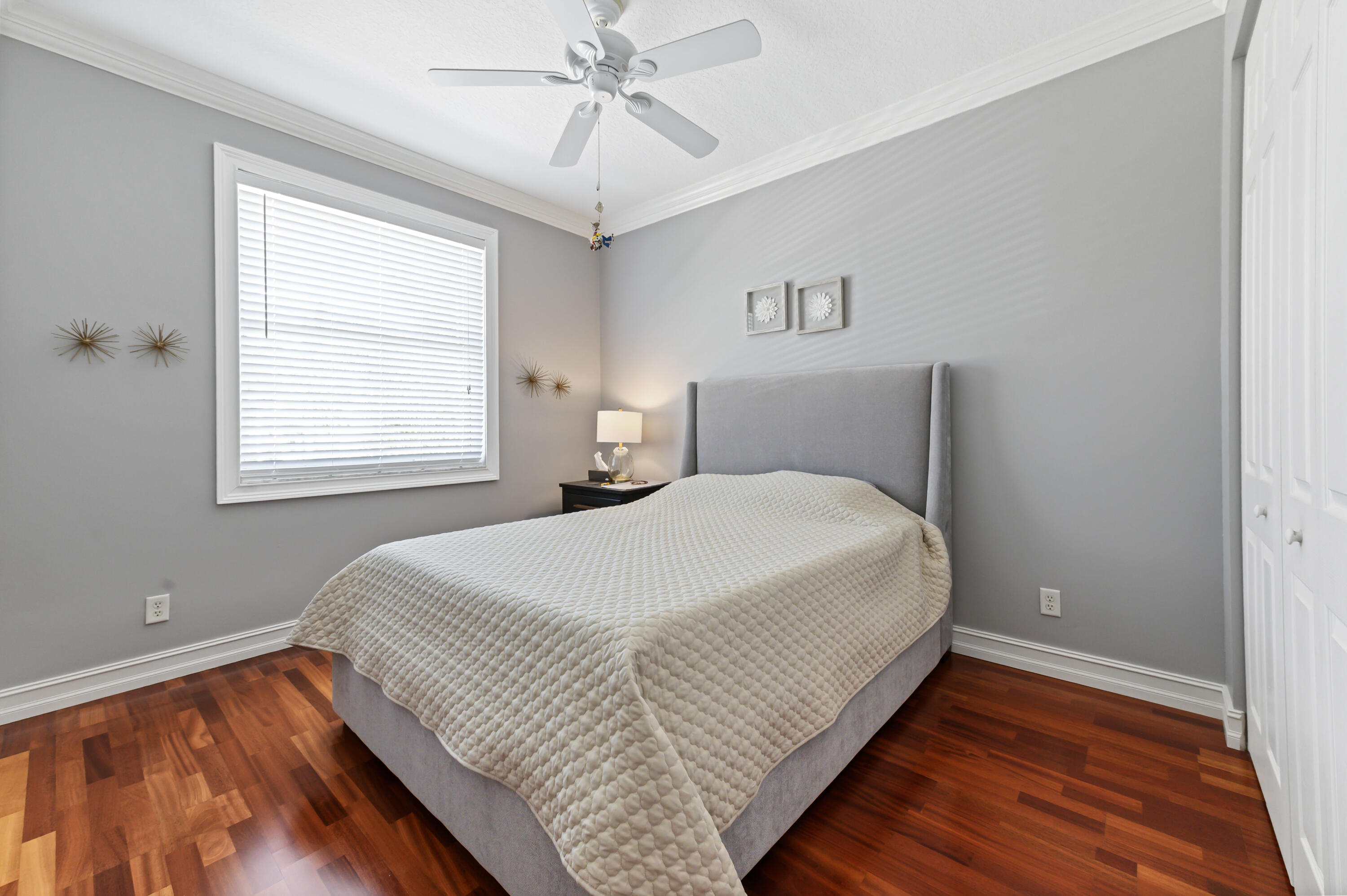 JOURNEYS END - Residential