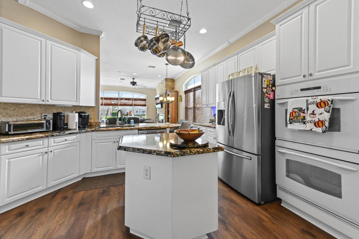 JOURNEYS END - Residential