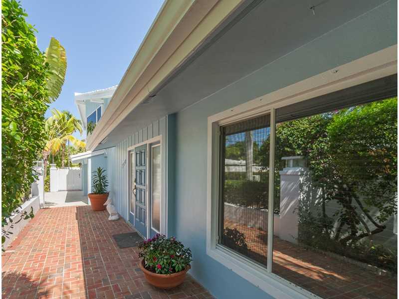 LAUDERDALE BEACH - Residential Lease