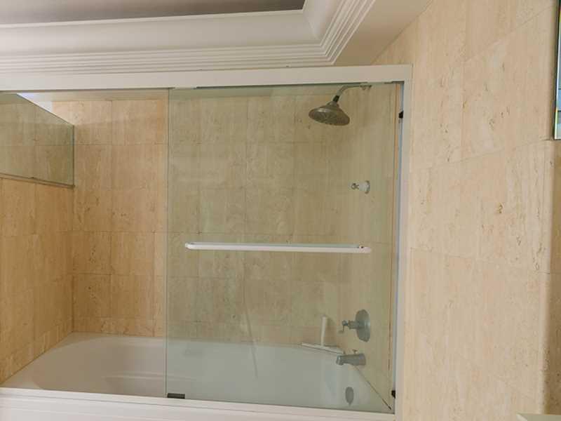 LAUDERDALE BEACH - Residential Lease