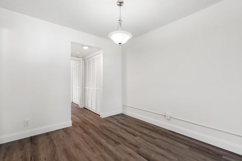 Tiny photo for 142 Ventnor Drive #I, Deerfield Beach, FL 33442 (MLS # B26036660)