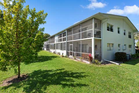Tiny photo for 142 Ventnor Drive #I, Deerfield Beach, FL 33442 (MLS # B26036660)