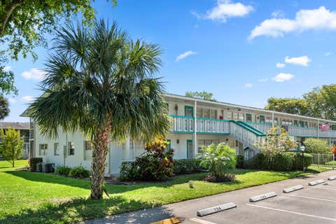 Tiny photo for 142 Ventnor Drive #I, Deerfield Beach, FL 33442 (MLS # B26036660)