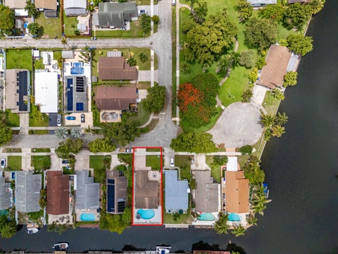 Tiny photo for 2655 Coolidge Street, Hollywood, FL 33020 (MLS # B26052833)