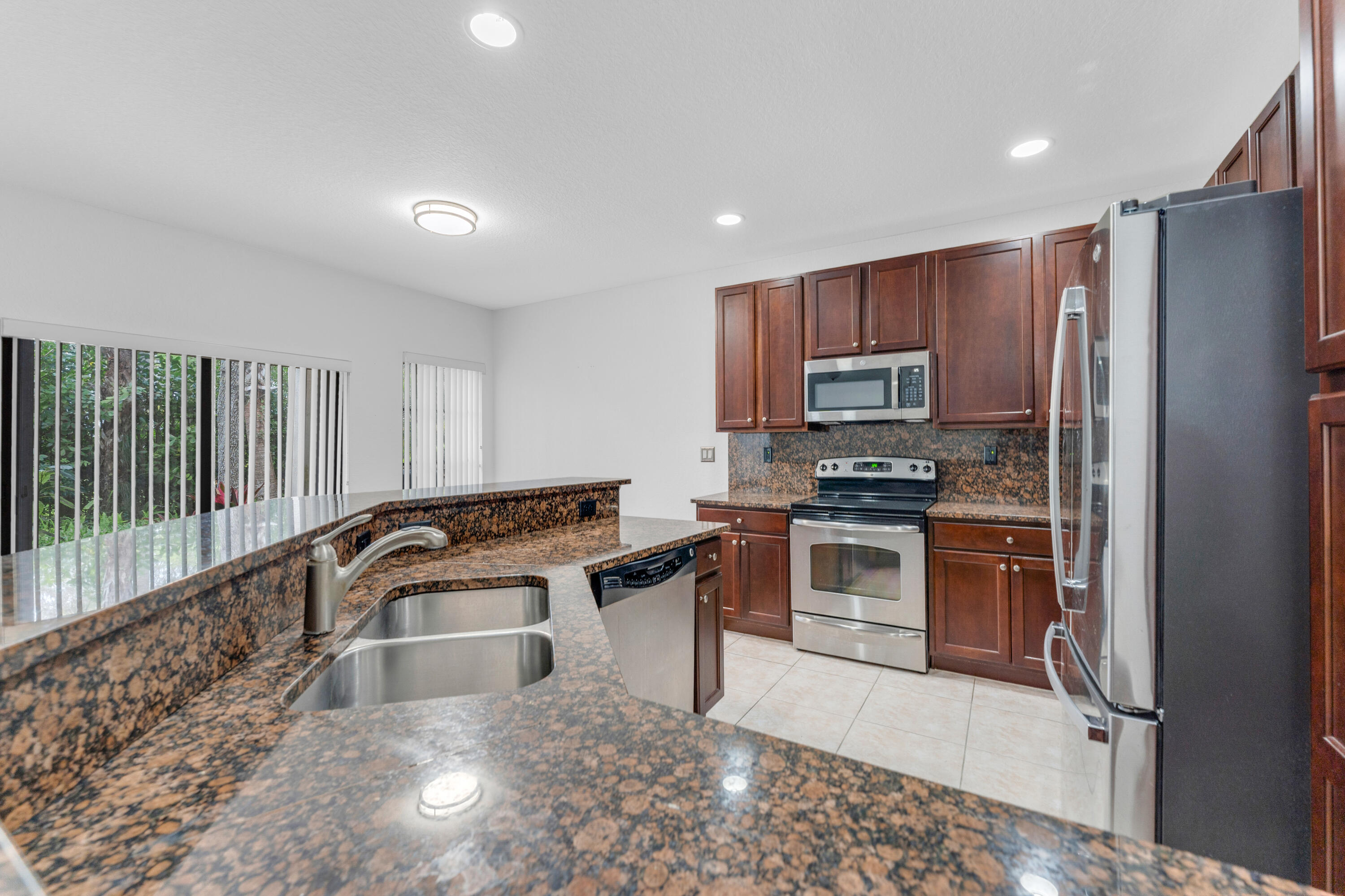 GRAND CYPRESS REPLAT - Residential