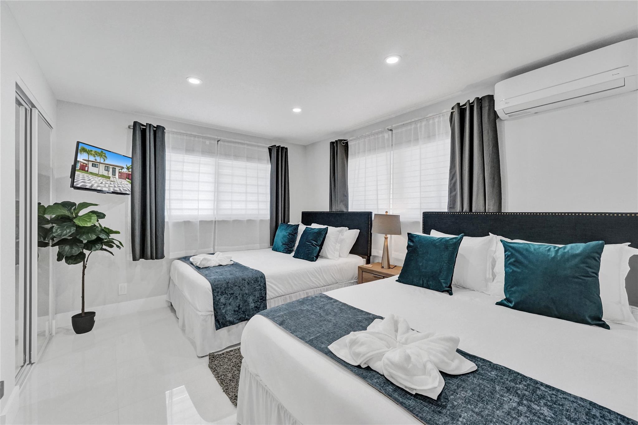 Lauderdale By The Sea 6-2 - Residential Lease