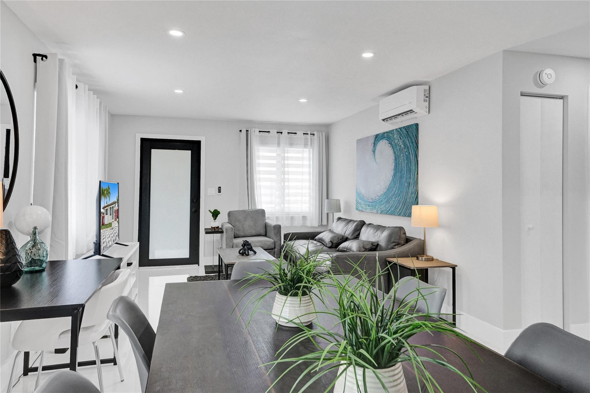 Lauderdale By The Sea 6-2 - Residential Lease