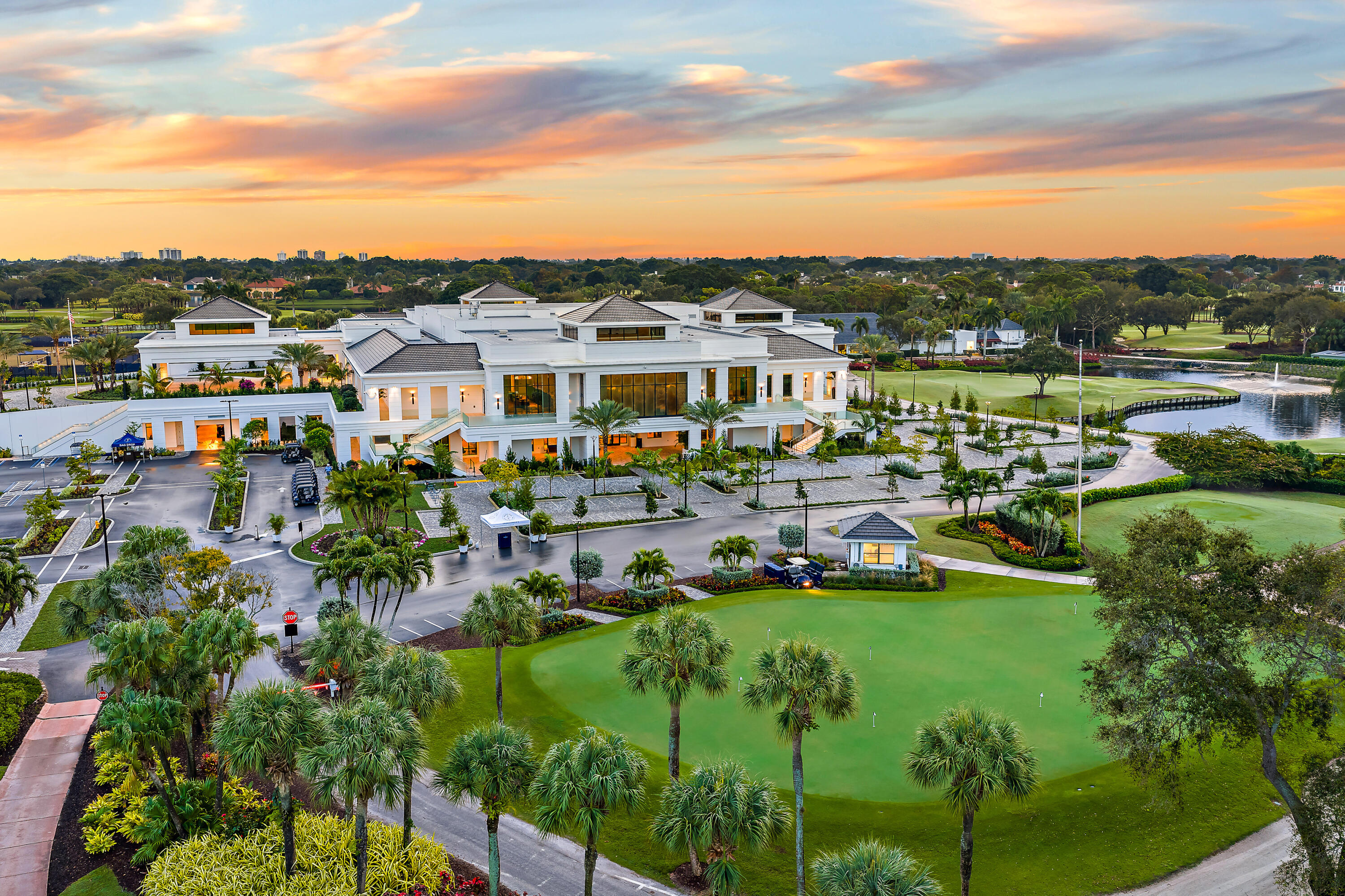 FRENCHMANS CREEK - Residential