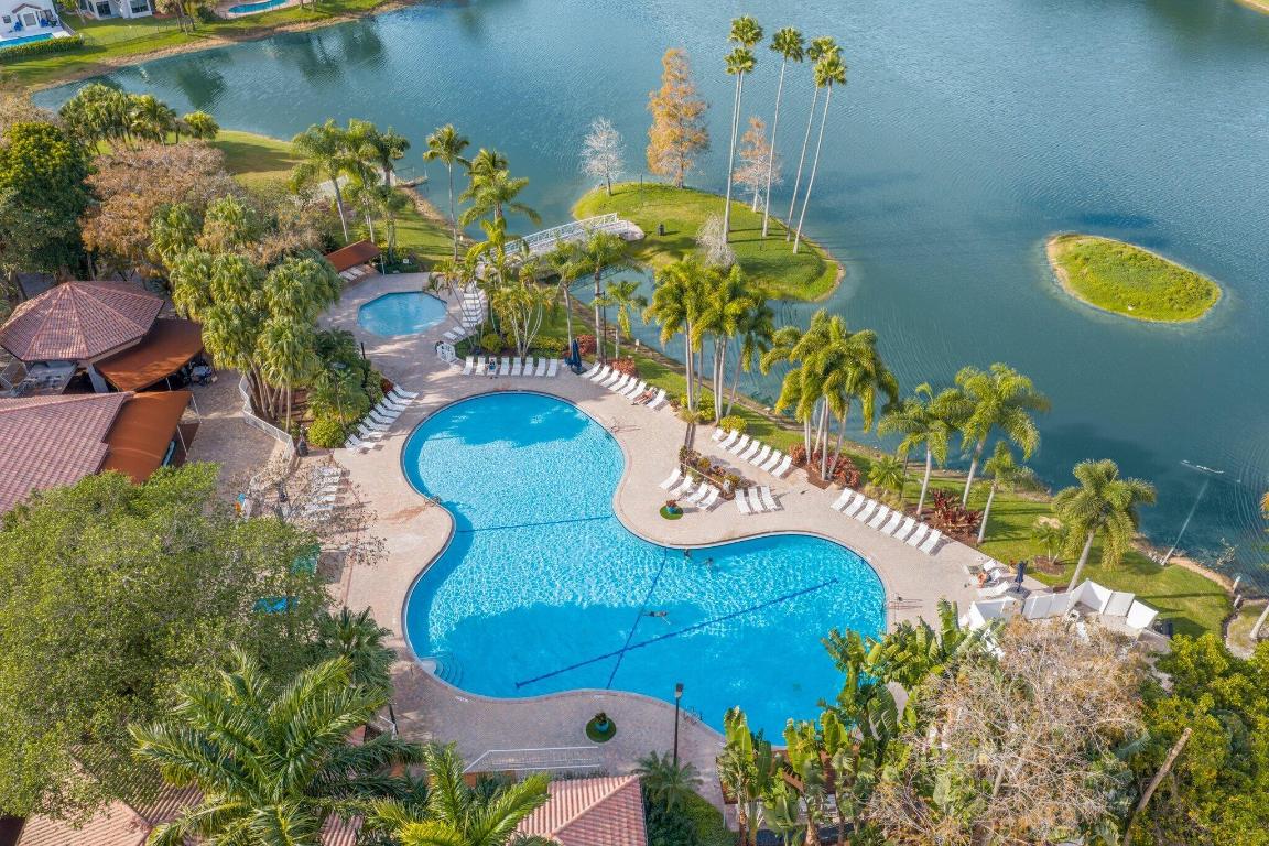 LAGUNA - Residential