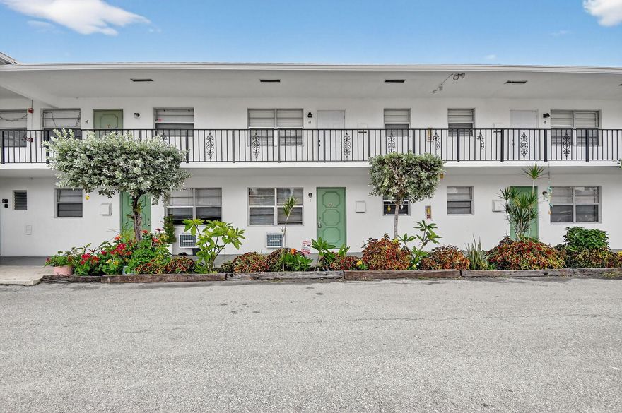 Spacious 1-bed/1-bath in a well-maintained 20-unit building with manager onsite! Bright layout, tile floors, building common grill area, on-site laundry & parking. Excellent Lake Worth Beach location -- Minutes from, grocery stores, parks & public transit. Near to vibrant downtown Lake Worth Beach dining, boutiques, Lake Worth Beach Park & shoreline, arts & entertainment including Lake Worth Playhouse. Easy access to I-95, Tri-Rail Station, Palm Beach State College, offices & Palm Beach Intl Airport. Great location to call home and enjoy all Lake Worth has to offer.