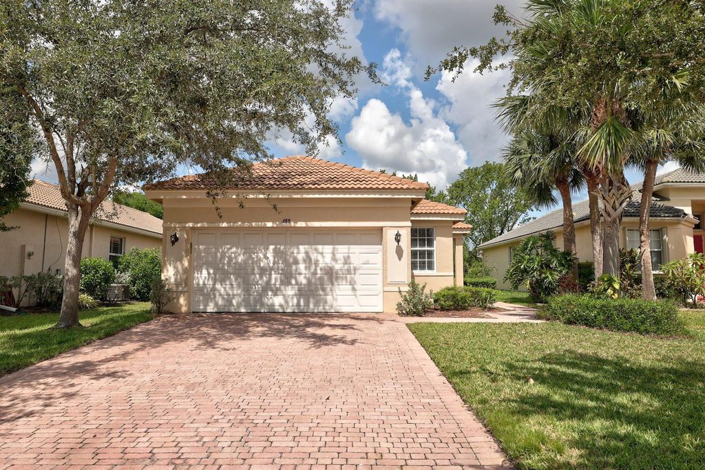 Photo of 688 NW Stanford Lane, Port Saint Lucie, FL 34986 (MLS # R11126600)
