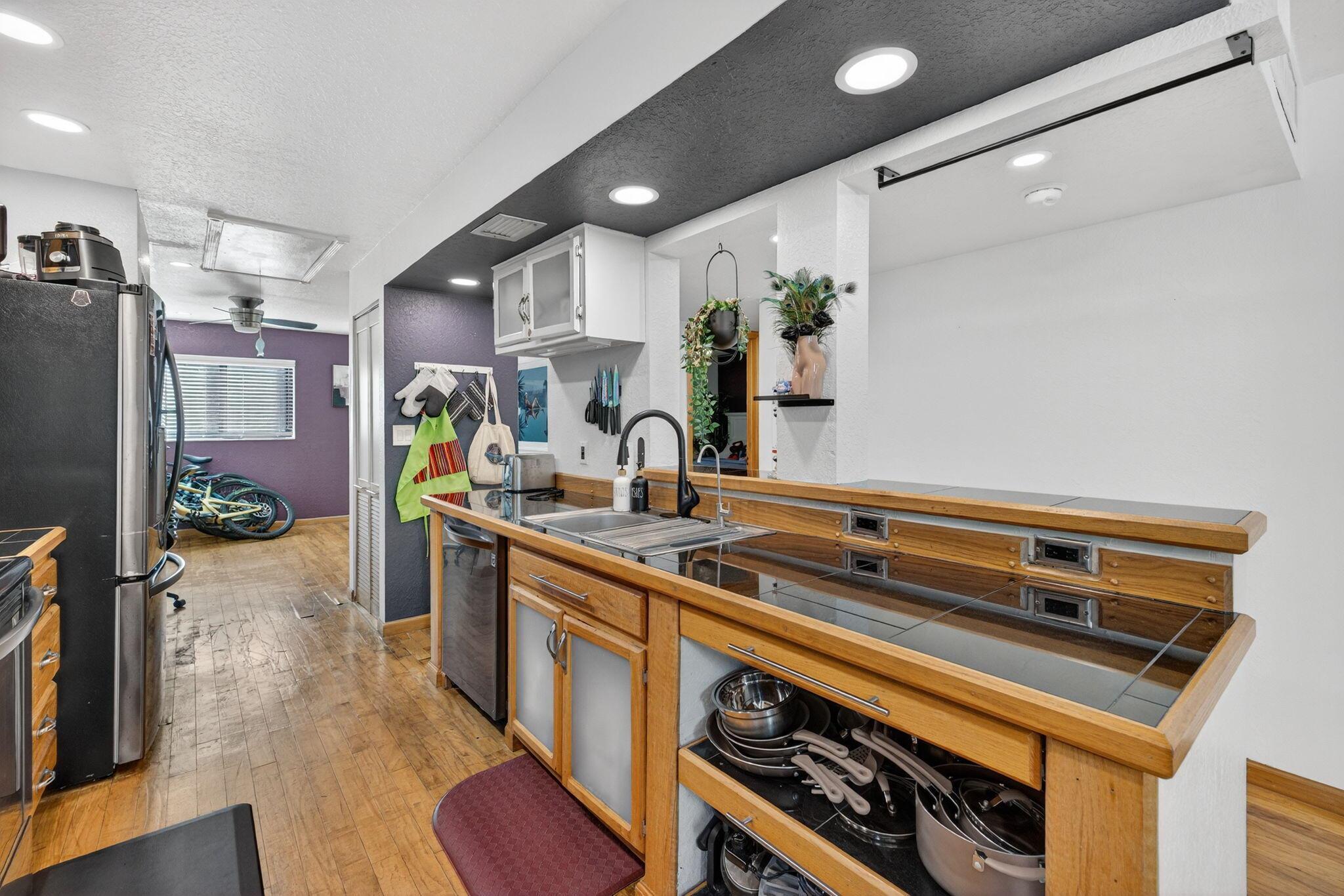 CRYSTAL BAY CLUB CONDO - Residential