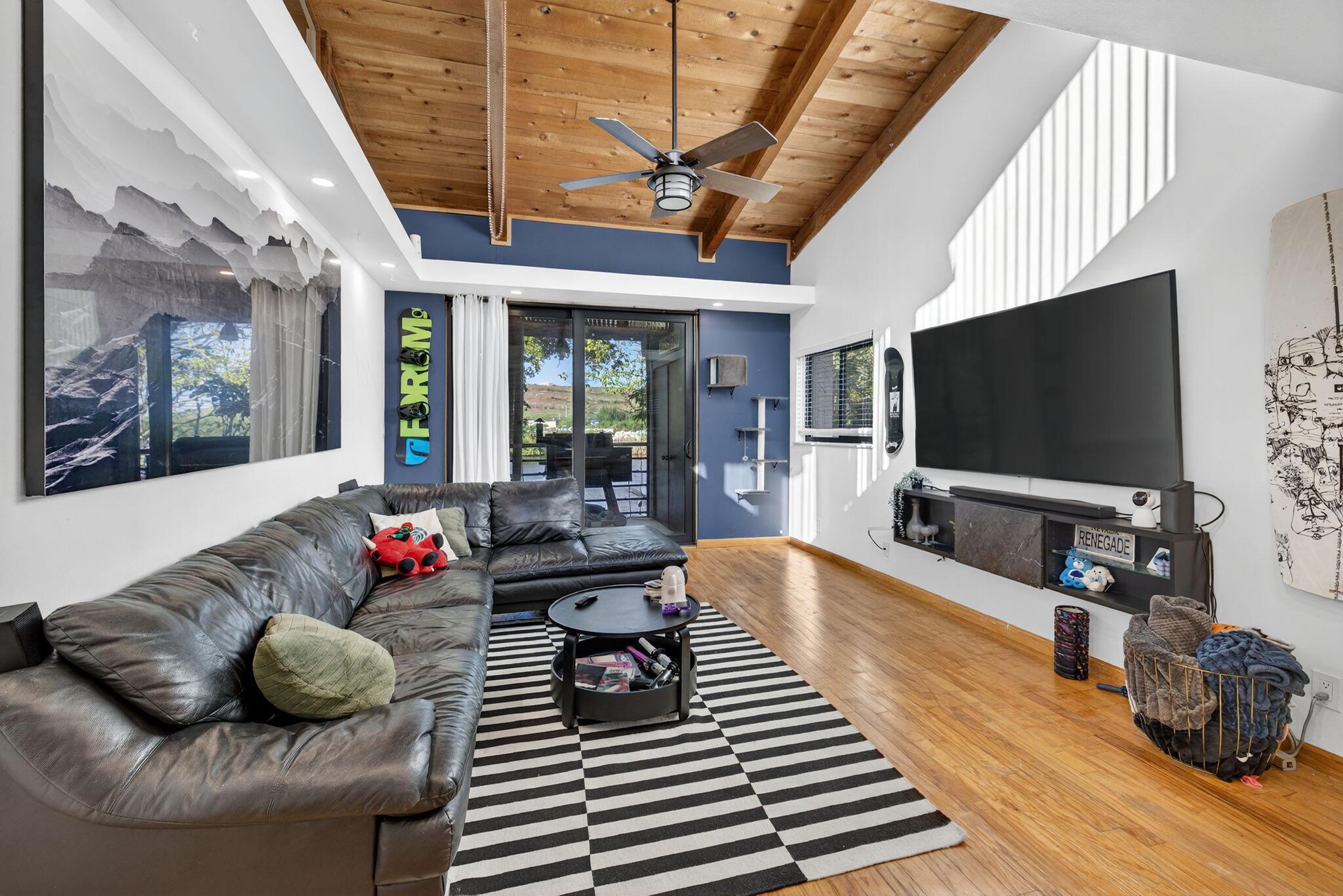 CRYSTAL BAY CLUB CONDO - Residential